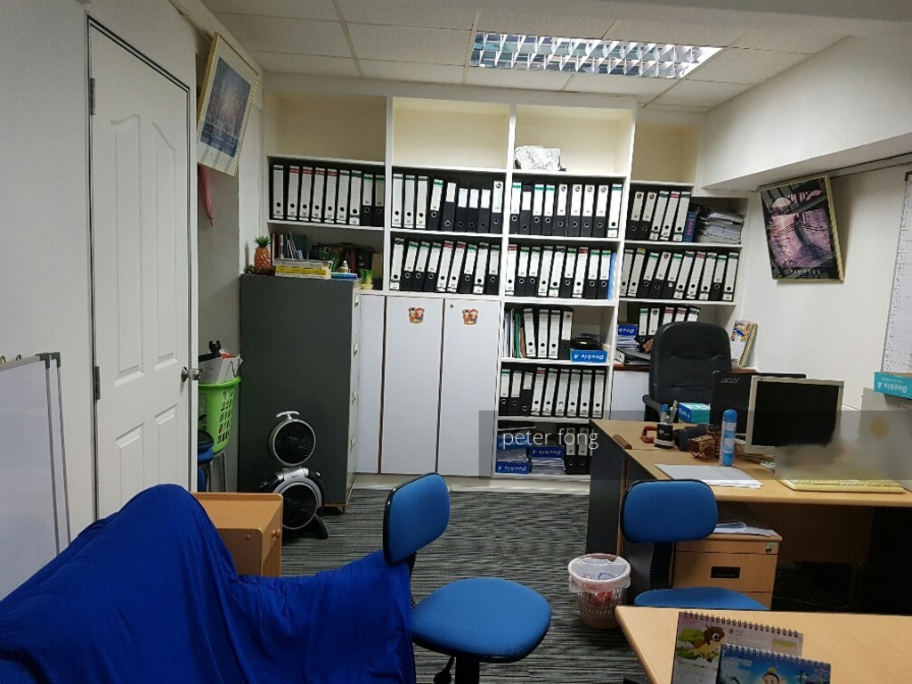 Textile Centre (D7), Office #154428242